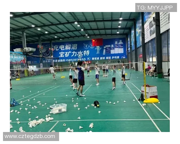 南京羽毛球队的节奏与激情探讨聚焦羽毛球运动的未来发展与挑战 南京羽毛球队的节奏与激情探讨聚焦羽毛球运动的未来发展与挑战